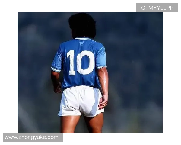 中国足球已故球星回顾：那些永远铭刻在球迷心中的传奇人物